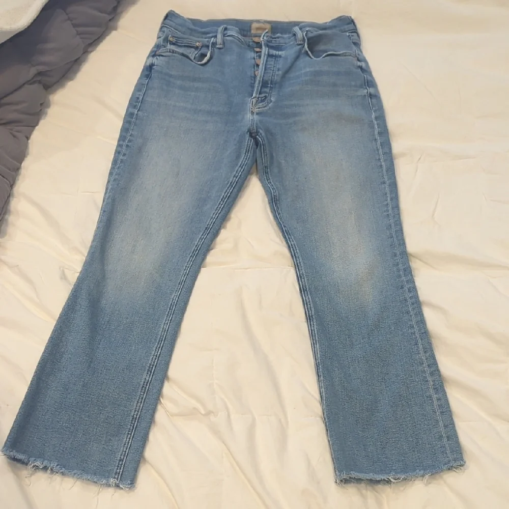 Classic Blue Women's Jeans - Picture 3 of 8